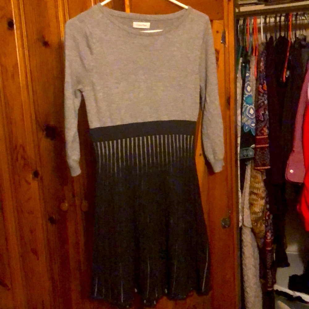 Cozy Calvin Klein sweater dress, size 6